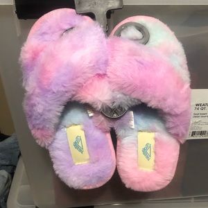 Girls new without tags slippers